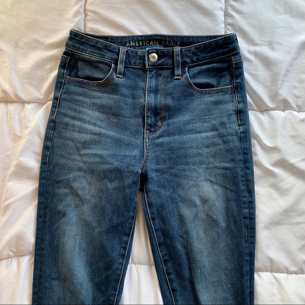 American Eagle High Wasted Skinny Jeans.